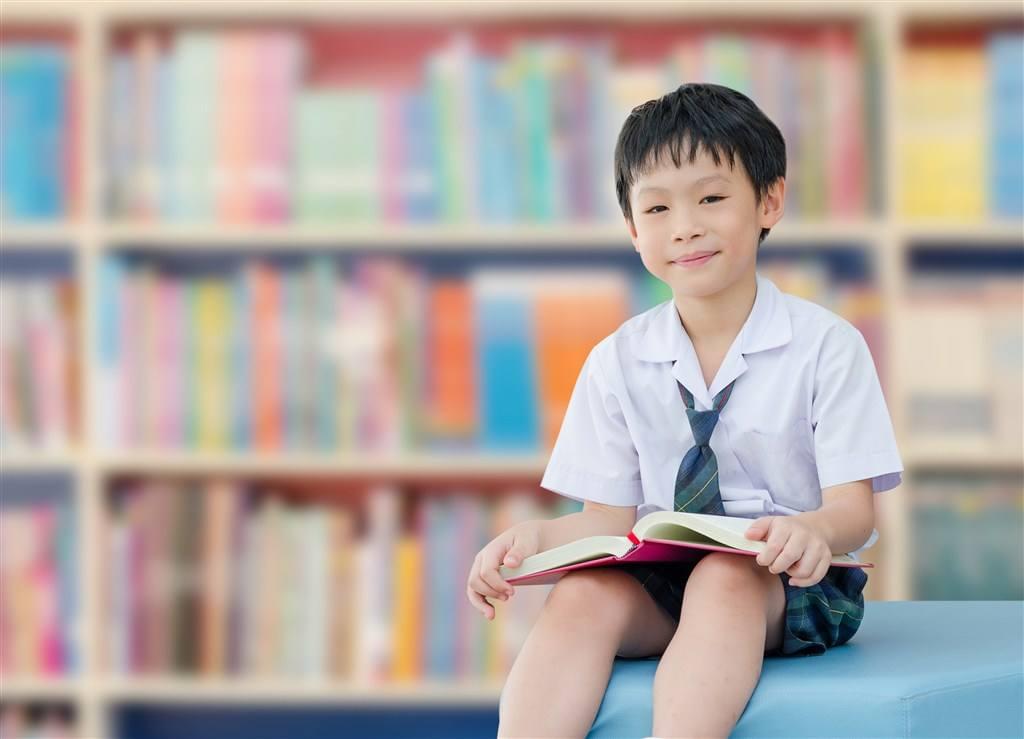 久伴英语-儿童英语在线培训机构_孩子上网学习英语找什么机构靠谱
