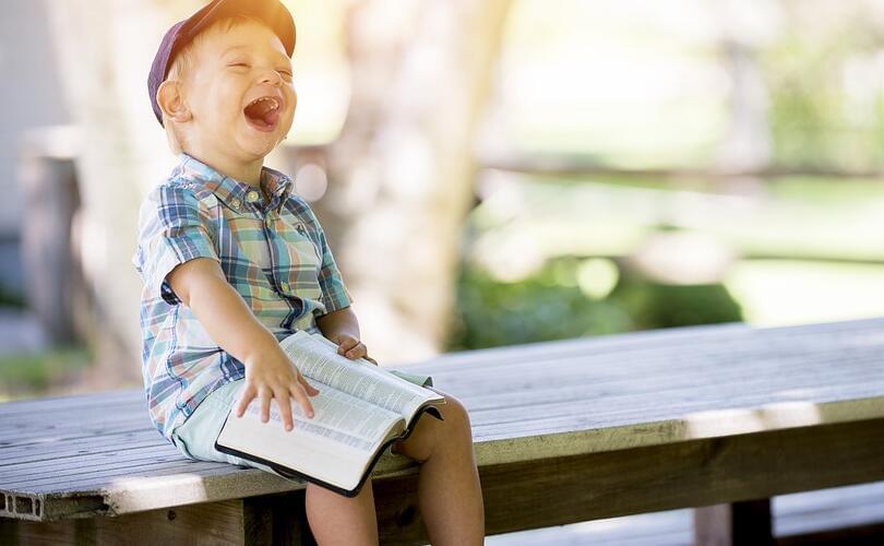 久伴英语-幼儿有必要学英语吗_幼儿学英语有什么优势?怎么学比较好?