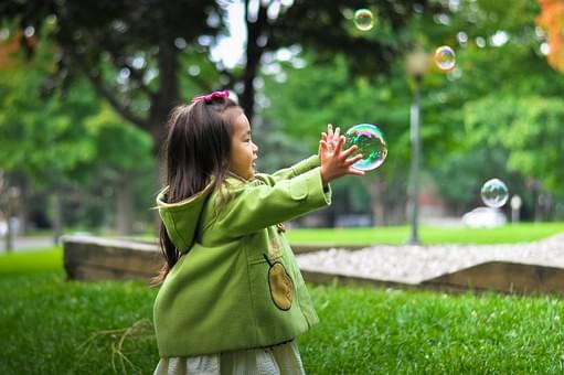 幼儿英语学习机构_幼儿学英语如何选择合适的培训机构?