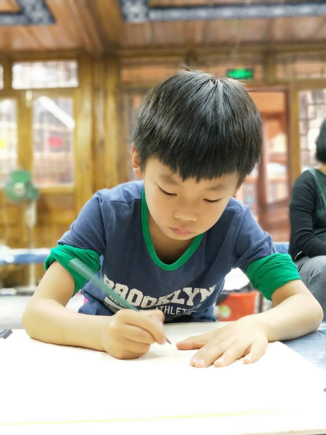 7 岁能和外教无障碍沟通，看高知父母如何开展孩子的英语教育